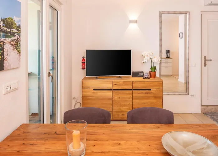 Panoramic Solelago *